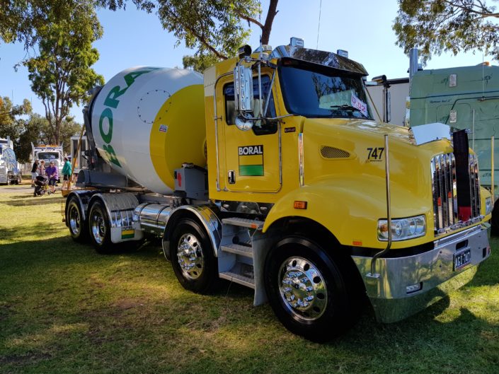 Concrete agitator truck Superchrome